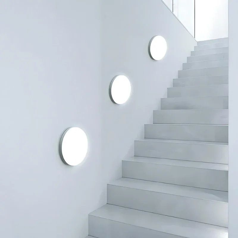 Feuchtigkeitsbeständige LED-Wandleuchte mit modernem Design für Außenbereiche