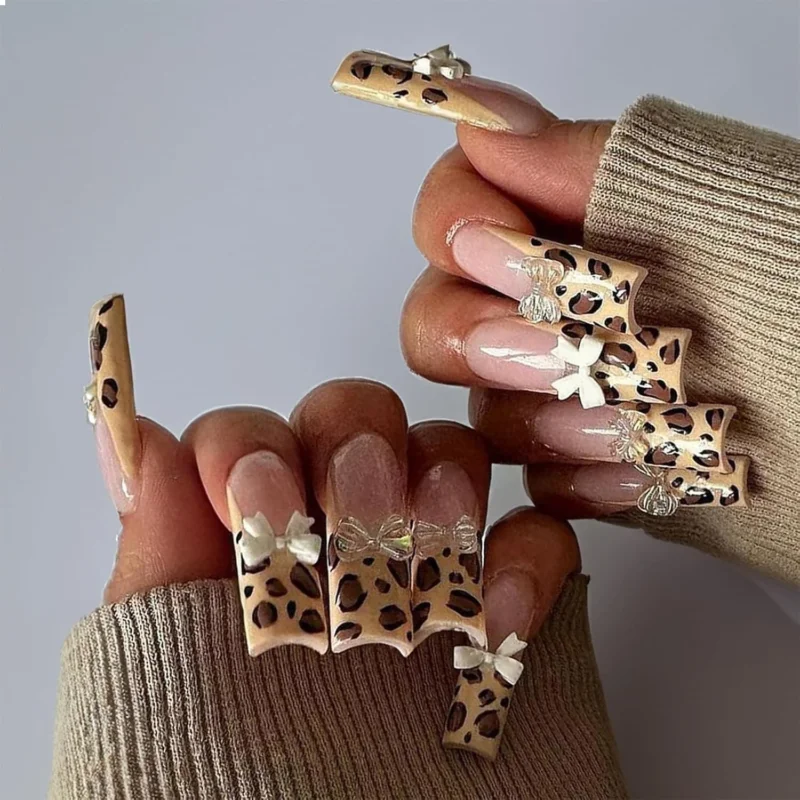 24er Pack Leopard French Tip Press on Nails Gepard Glanz Lack