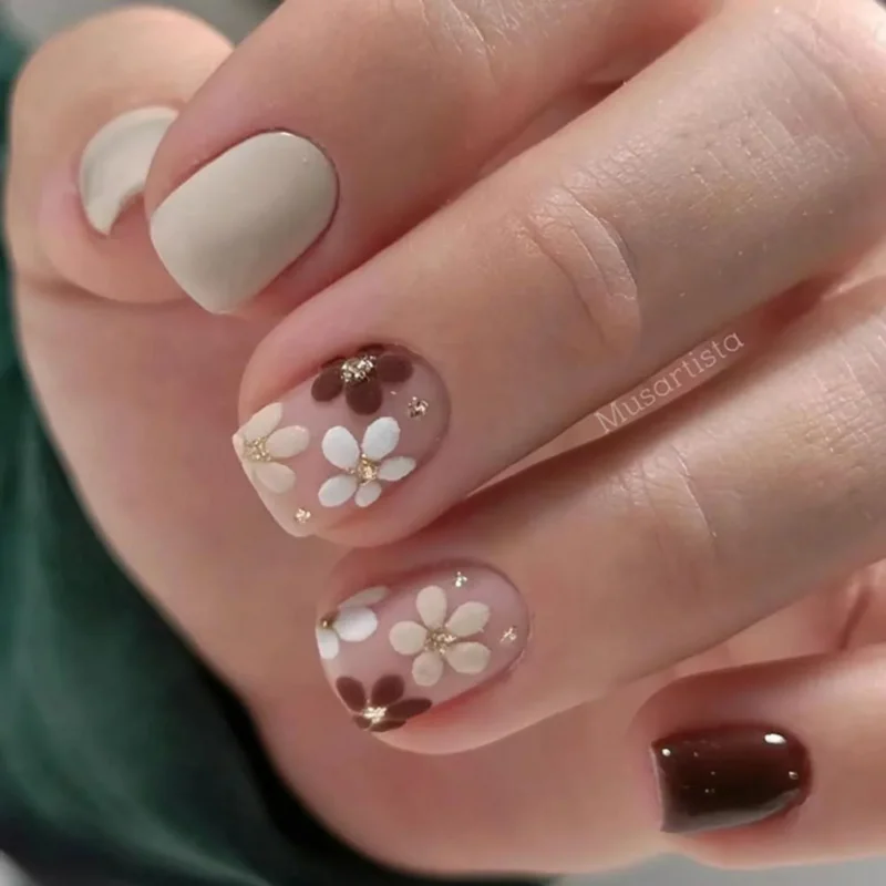 24 Stück Beige Nägel Zum Aufkleben Eckig Floral Fake Nails