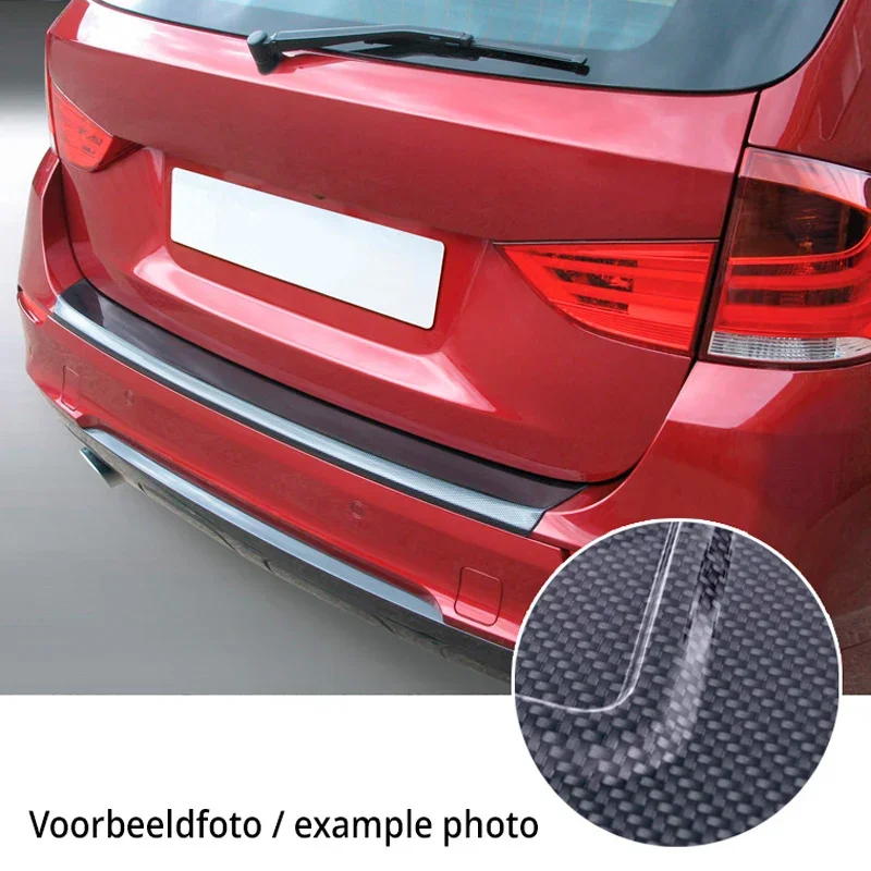 RGM, Heckstoßstangenschutz, ABS-Kunststoff, gerippter Carbon-Look, Passend für Volkswagen Golf VII Sportsvan 2014-2020