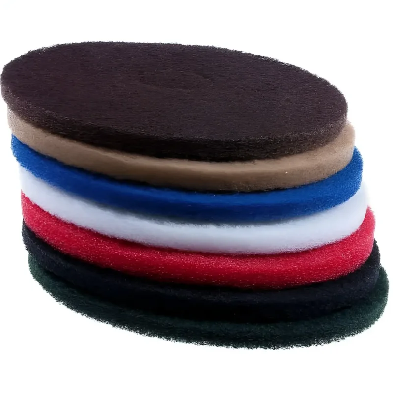 Stapel ovaler mehrfarbiger abrasive bodenreinigungspads in braun, beige, blau, weiß, rot und schwarz, floorstar superpad 17’’ - 432 mm sp1700
