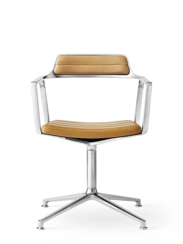 VIPP452 Swivel Chair, camel Leder fra Vipp